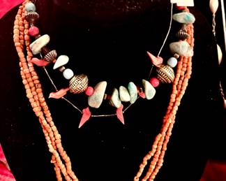 More coral, bird fetish