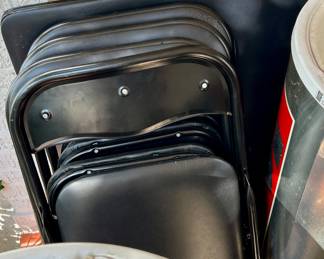 CUSHIONED CARD TABLE AND 4 CHAIRS.