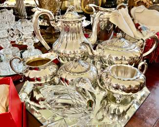 MELON COMMUNITY SILVERPLATE TEA SERVICE. LOVE THE DETAIL. NOTICE THE WATERFORD SWAN.