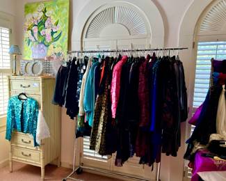 FORMAL VELVET JACKETS, SEQUINS.