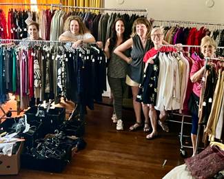 SO MUCH FANTASTIC CLOTHING SPANNING DECADES! VINTAGE AND MODERN! NAME BRANDS!