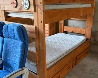 Bunk set 1