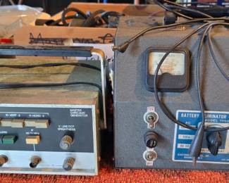 RCA WR 515A Master Chro Bar Generator, Battery Charger 