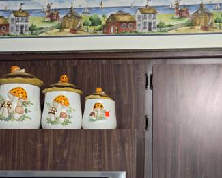 Mushroom Cannister Set
