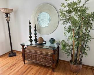 Quality Furniture, Decor