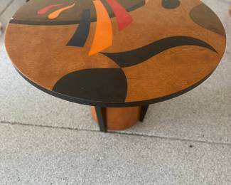 Benjamin Le Post Modernist 42" D
