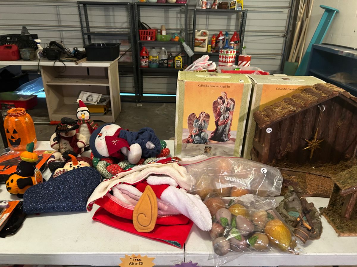 J & J estate sales in New Port Richey, FL starts on 9/21/2024