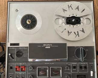 Vintage Sony reel to reel with lots of taped music 