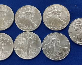 (7) 2018 UNC SILVER AMERICAN EAGLES