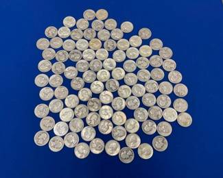 (100) 90% SILVER QUARTERS