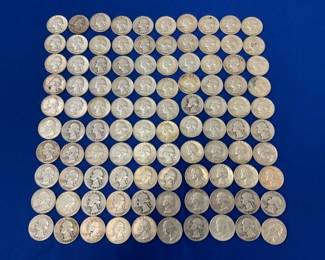 (100) 90% SILVER QUARTERS