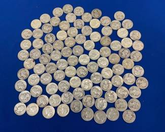 (100) 90% SILVER QUARTERS