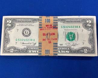 (50) 1976 SERIES $2 UNC BANDED BILLS