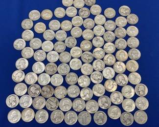 (100) 90% SILVER QUARTERS