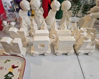 Noel Train & Ceramic Angels