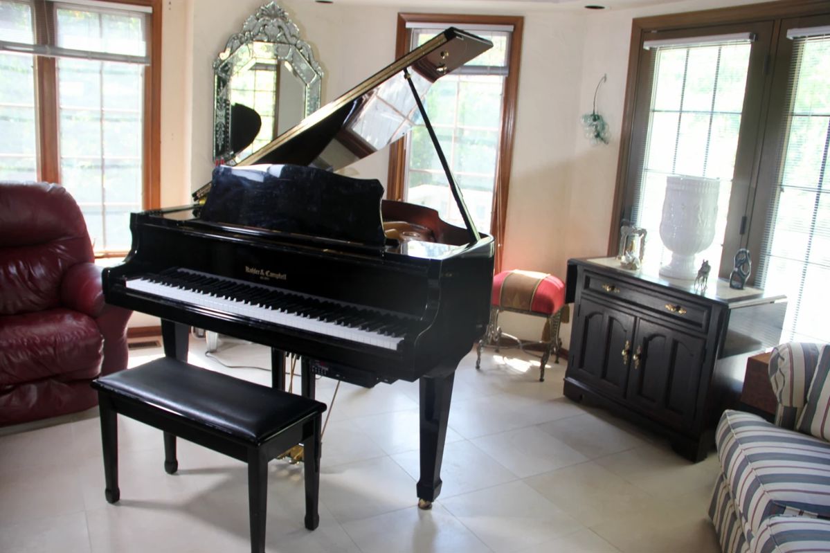 Kohler & Campbell 47" Baby Grand Piano