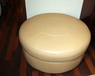 Large Natuzzi Round Leather Ottoman