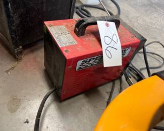 SPEEDWAY SERIES 100 ARC WELDER