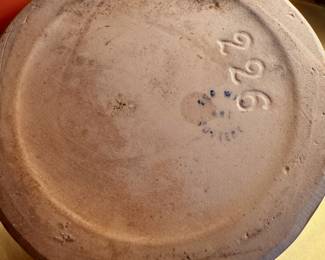 Vintage Red Wing vase #226