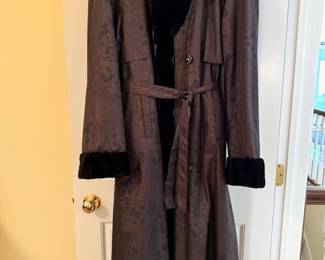 Ladies reversible brown sheared mink coat 