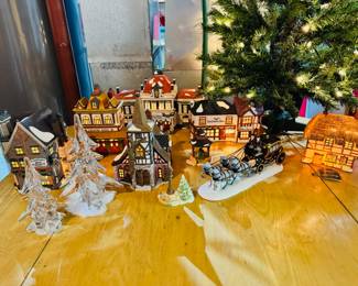 Department 56 Dickens’ Village