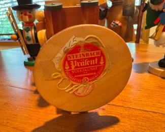 Vintage wood W. Germany smokers, including a music box version by Steinbach