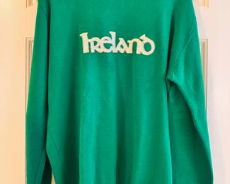 ca. 1980’s men’s Ireland sweater