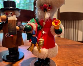 Vintage wood W. Germany smokers, including a music box version by Steinbach