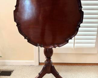 Antique flip top pie table 