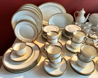 Antique Heinrich H & C Selb Bavaria ‘Golden Taupe’ china set