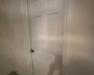 Bring your OWN TOOLS to remove doors, etc....