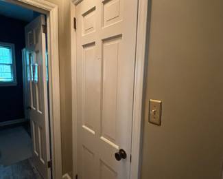 Bring your OWN TOOLS to remove doors, etc....