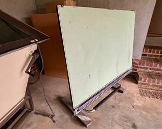 Arnal Neolt Professional Drafting Table