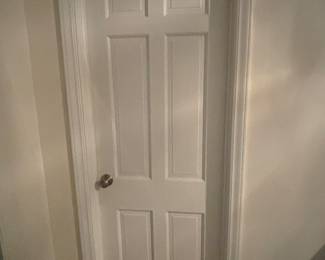 Bring your OWN TOOLS to remove doors, etc....