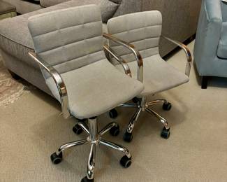 Small Kid Size Desk Chairs 