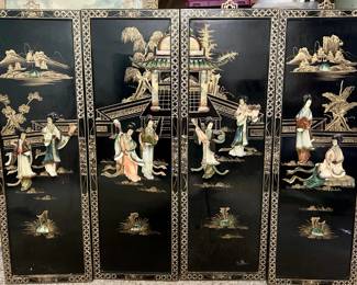 Medium sized Lacquer screen
