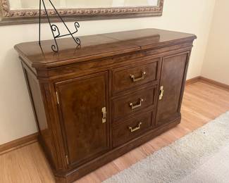 Drexel Heritage Corinthian Collection 