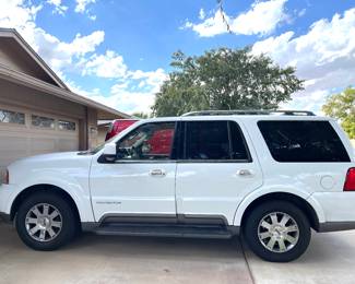 2003 Lincoln Navigator