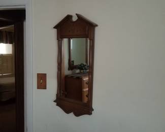 Wall mirror