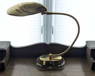 Lot #126 - Brass Mussel Shell Desk Lamp on Lucite Base