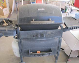 Barbecue with Propane Tank