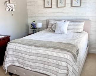Queen Tufted Bed with Mattress and Box Spring