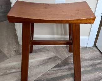 Saddle Stool
