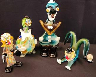  058 Murano Clowns Hanging Loose