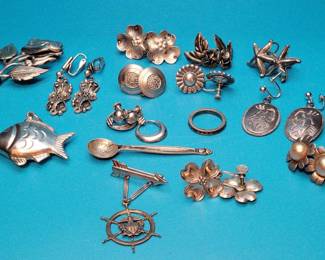  023 The Silver Mega Lot