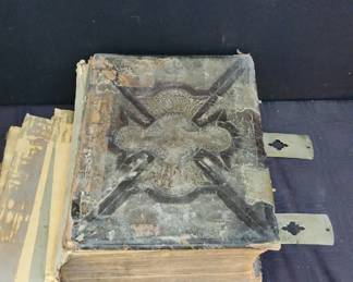 Antique Joyce Bros Company Holy Bible