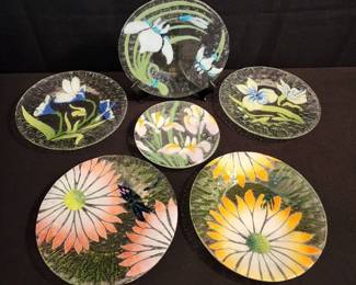  047 Vintage Sydenstricker Fused Glass Plates Floral Designs