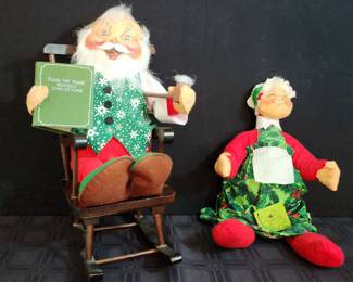  055 Mr. Mrs. Clause Annalee Dolls