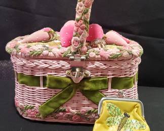  039 Pink Basket Purse