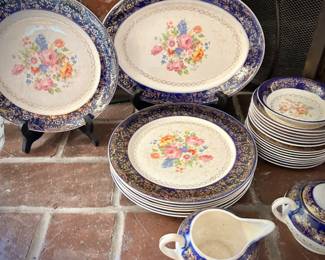 Vintage Salem Century china set
